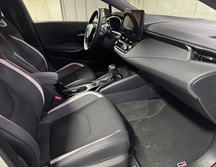 Toyota Corolla Kombi 2,0 l 131 kw