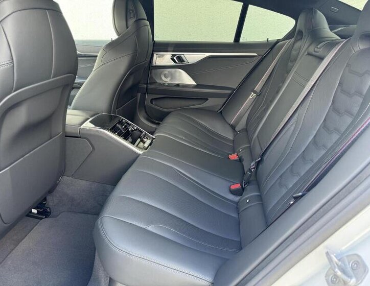 BMW Řada 8 Liftback 4,4 l 390 kw