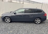 Peugeot 308 Kombi 1,5 l 96 kw