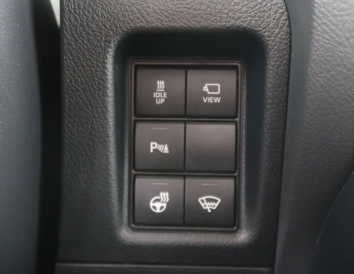 Toyota Land Cruiser 25