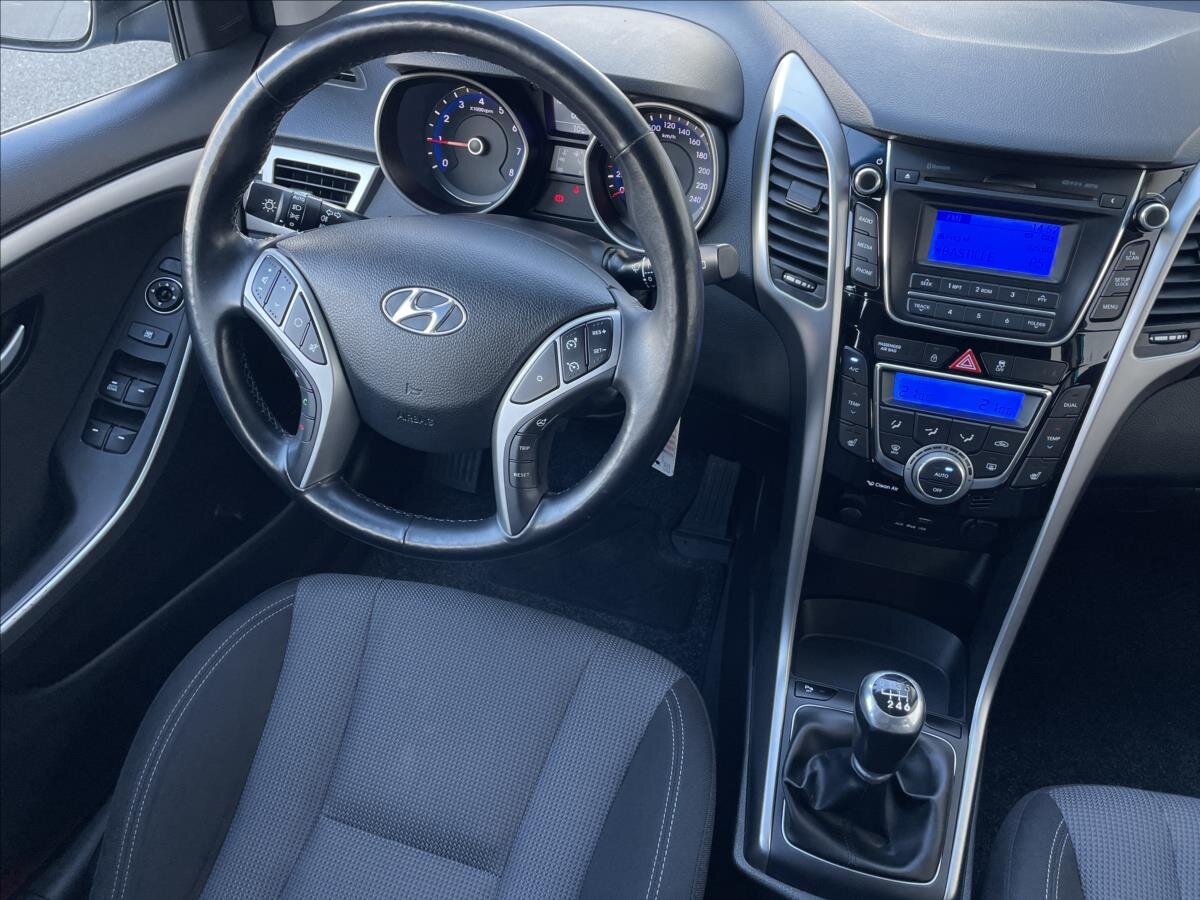 Hyundai i30 Kombi 1,6 l 88 kw