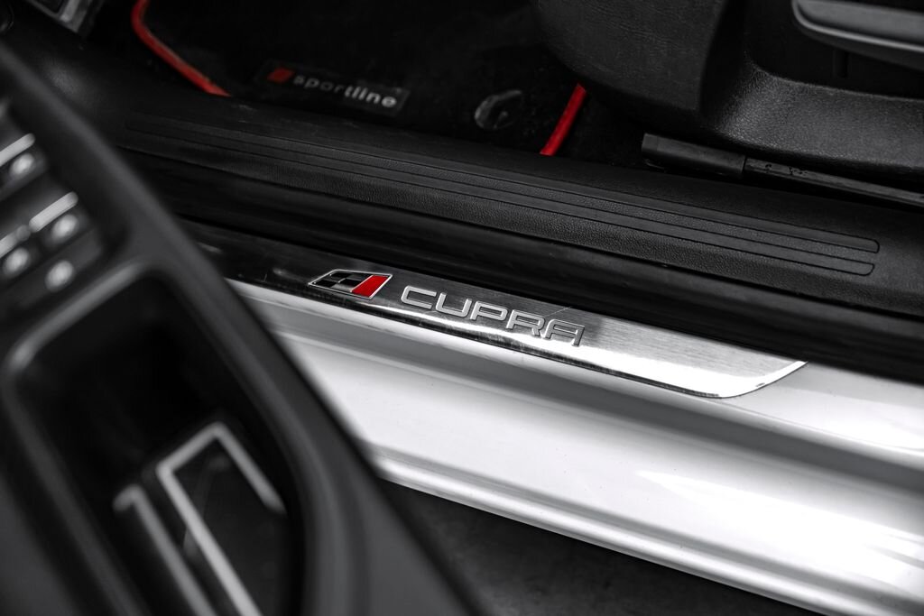 Seat Leon Kombi 2,0 l 221 kw