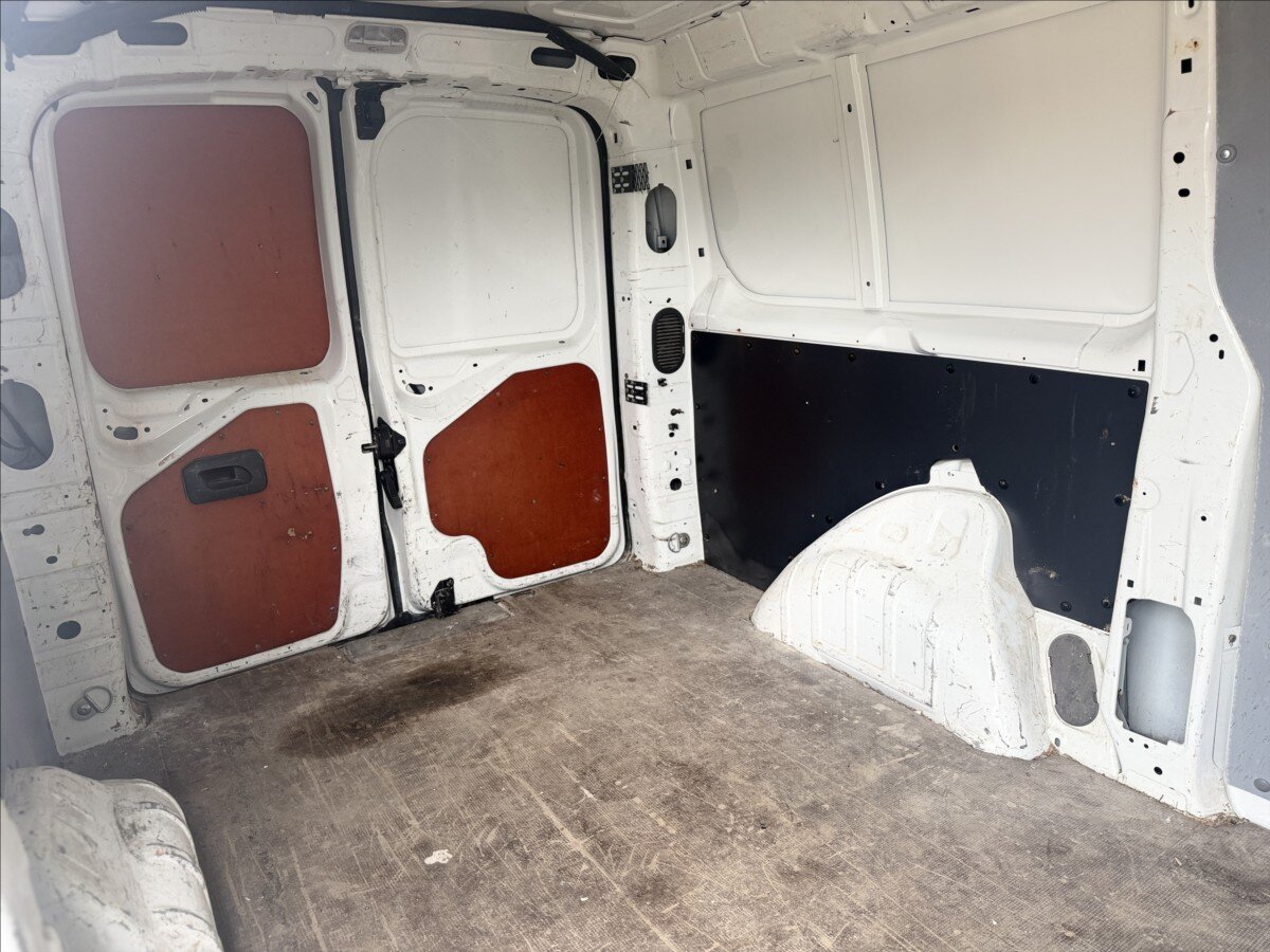 Peugeot Expert Skříň 2,0 l 94 kw