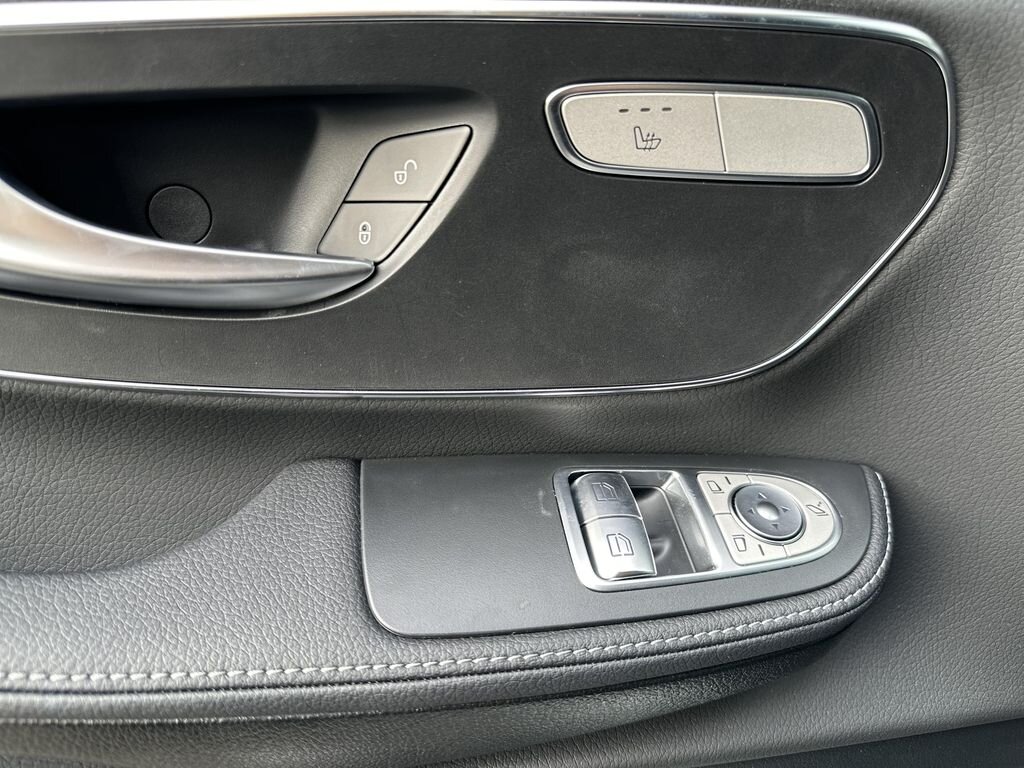 Mercedes-Benz Třídy V MPV 2,0 l 174 kw