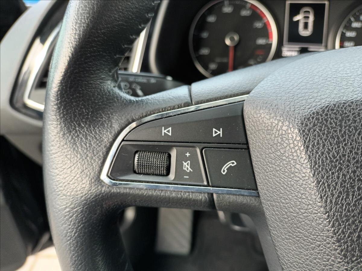 Seat Leon Hatchback 1,4 l 90 kw