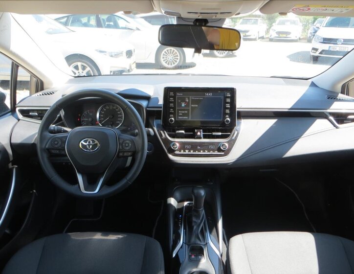 Toyota Corolla Sedan / Limuzína 1,8 l 72 kw