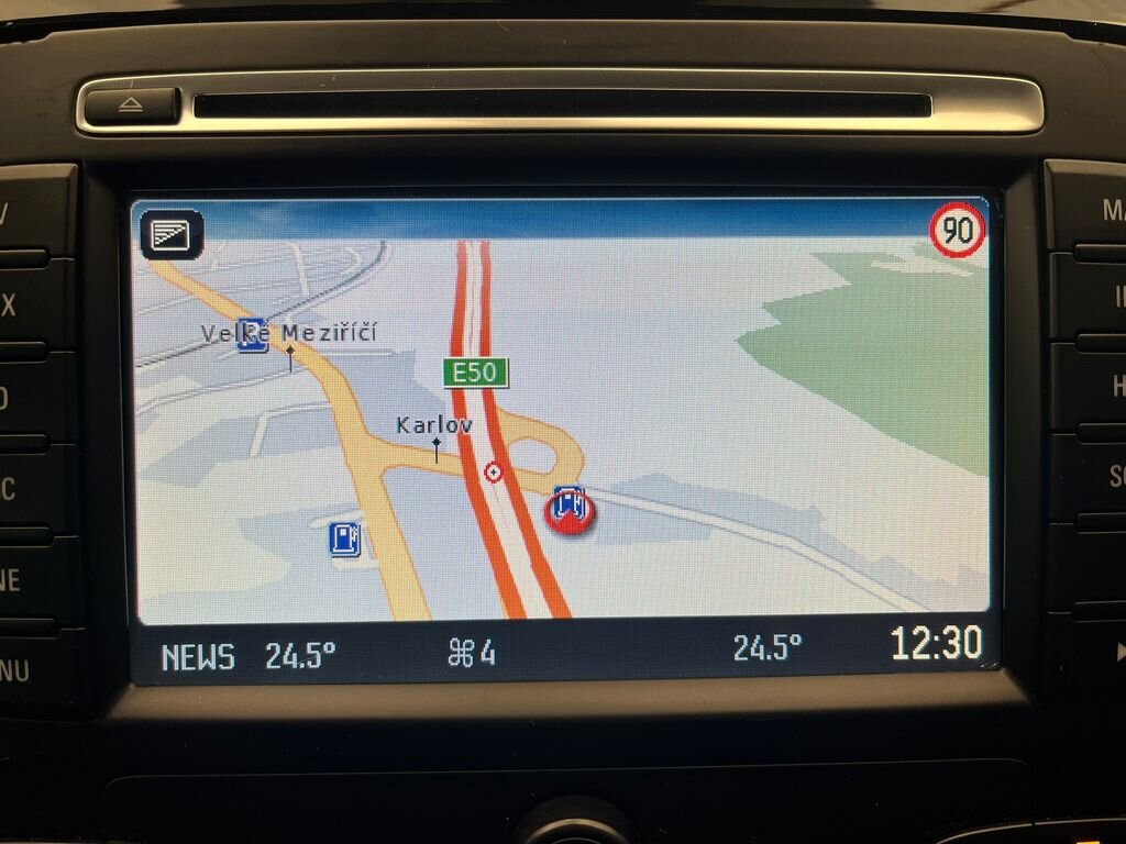 Ford S-MAX MPV 2,0 l 103 kw