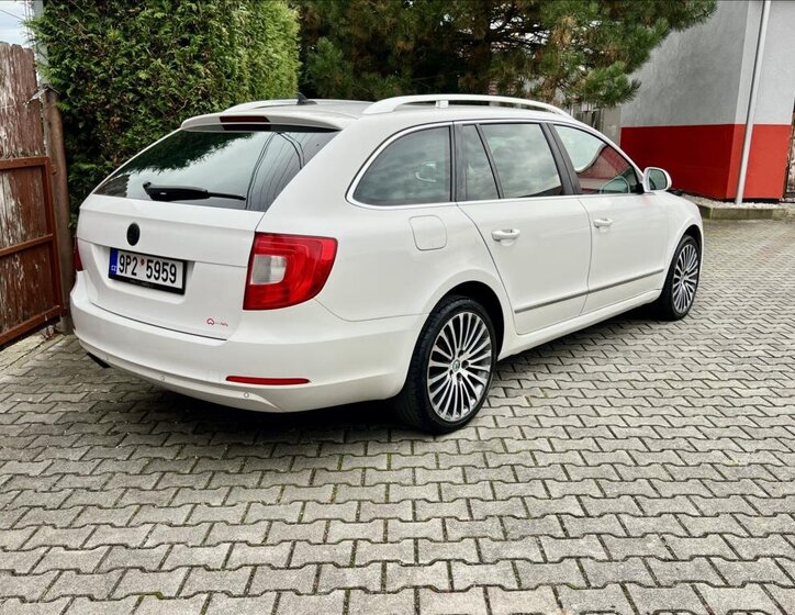 Škoda Superb 5