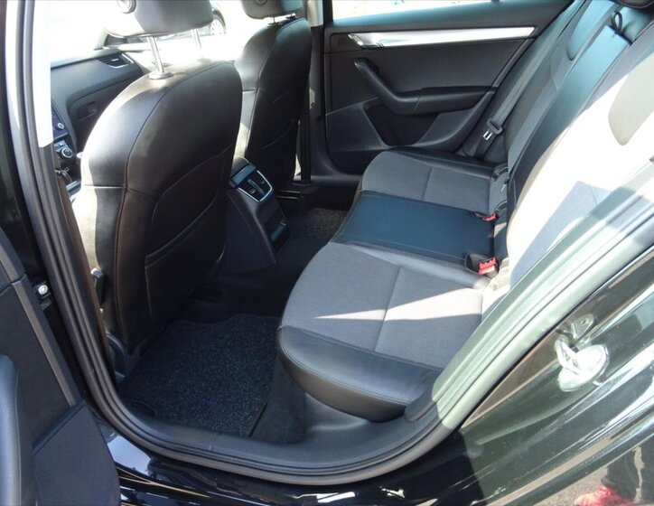 Škoda Octavia Kombi 999,0 85 kw