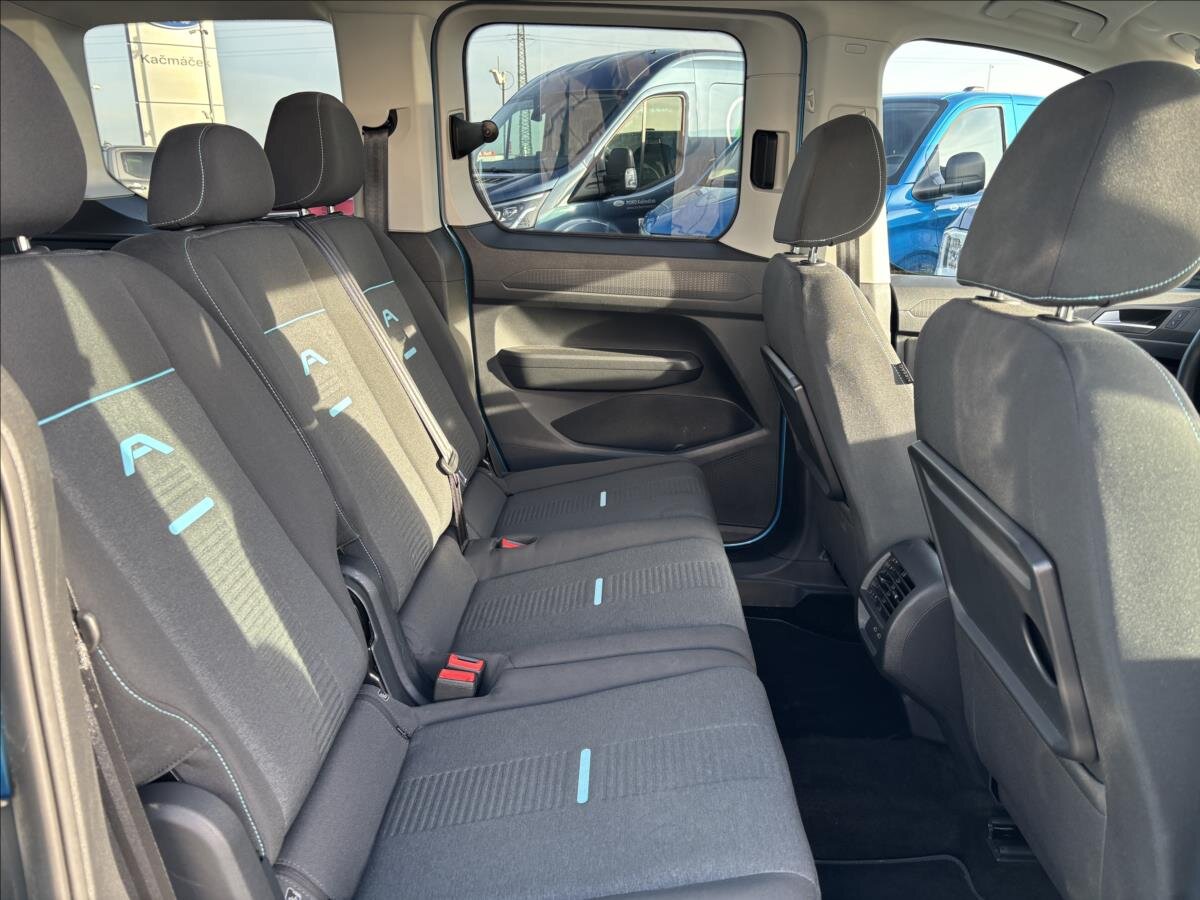 Ford Tourneo Connect MPV 1,5 l 110 kw