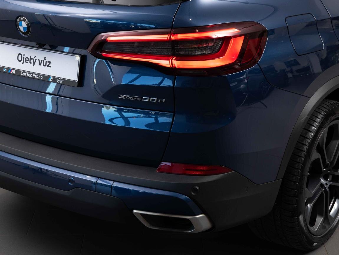 BMW X5 SUV / Terénní 3,0 l 210 kw