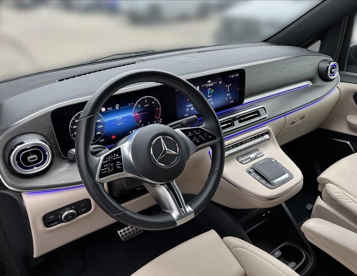 Mercedes-Benz Třídy V 9