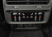 Audi Q8 SUV / Terénní 3,0 l 210 kw