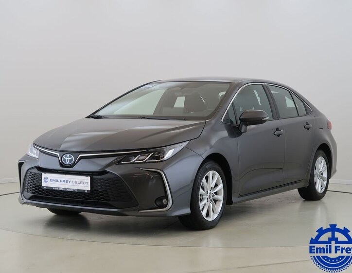 Toyota Corolla Sedan / Limuzína 1,8 l 72 kw
