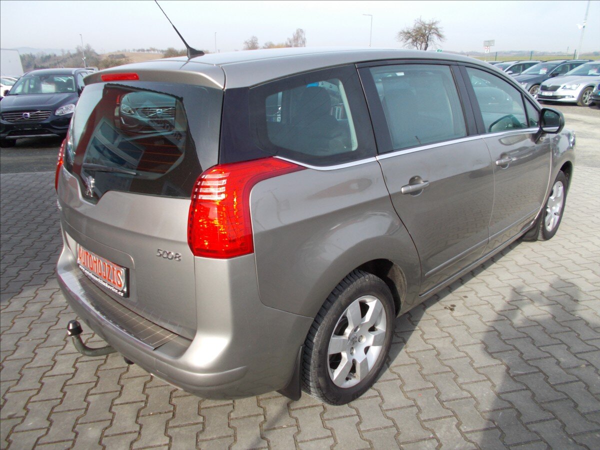 Peugeot 5008 MPV 1,6 l 80 kw