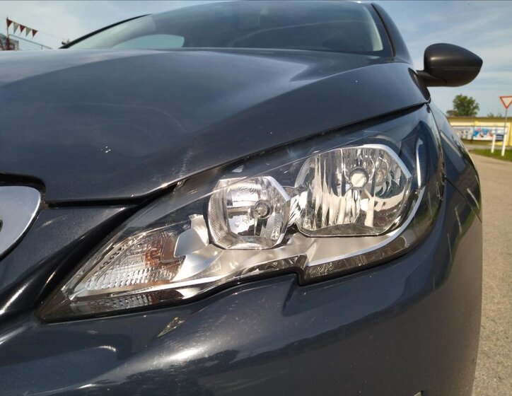 Peugeot 308 Kombi 1,6 l 73 kw