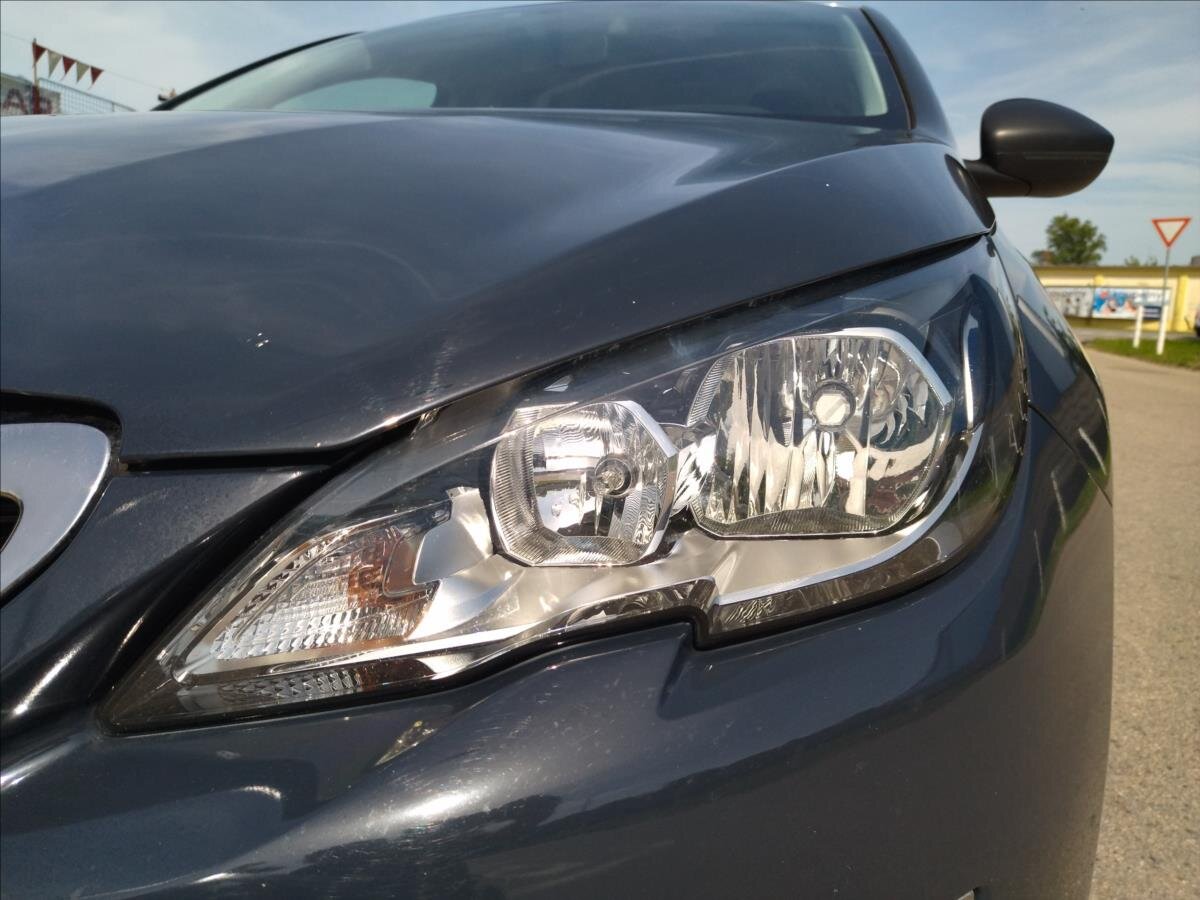 Peugeot 308 Kombi 1,6 l 73 kw