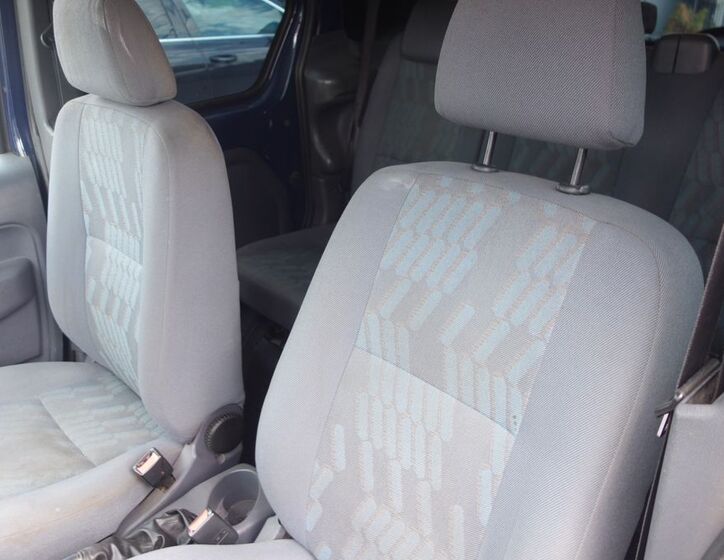 Ford Tourneo Connect 25