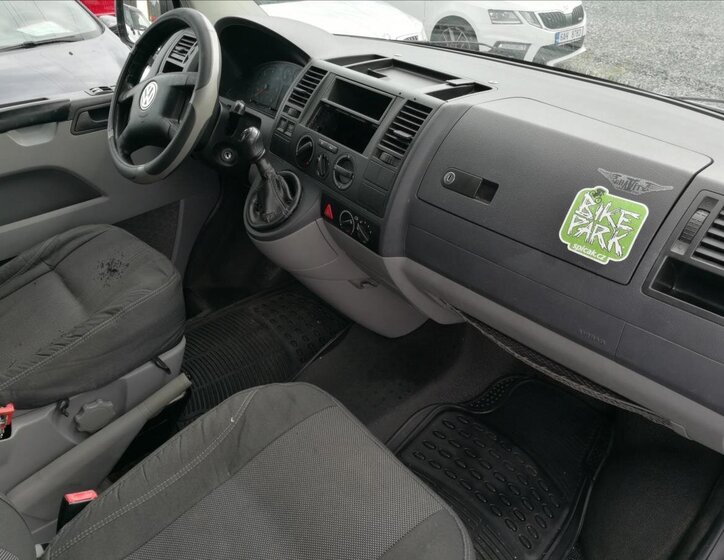 Volkswagen Transporter 11