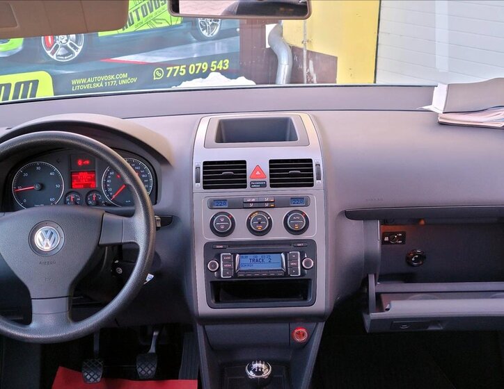 Volkswagen Touran MPV 1,9 l 77 kw