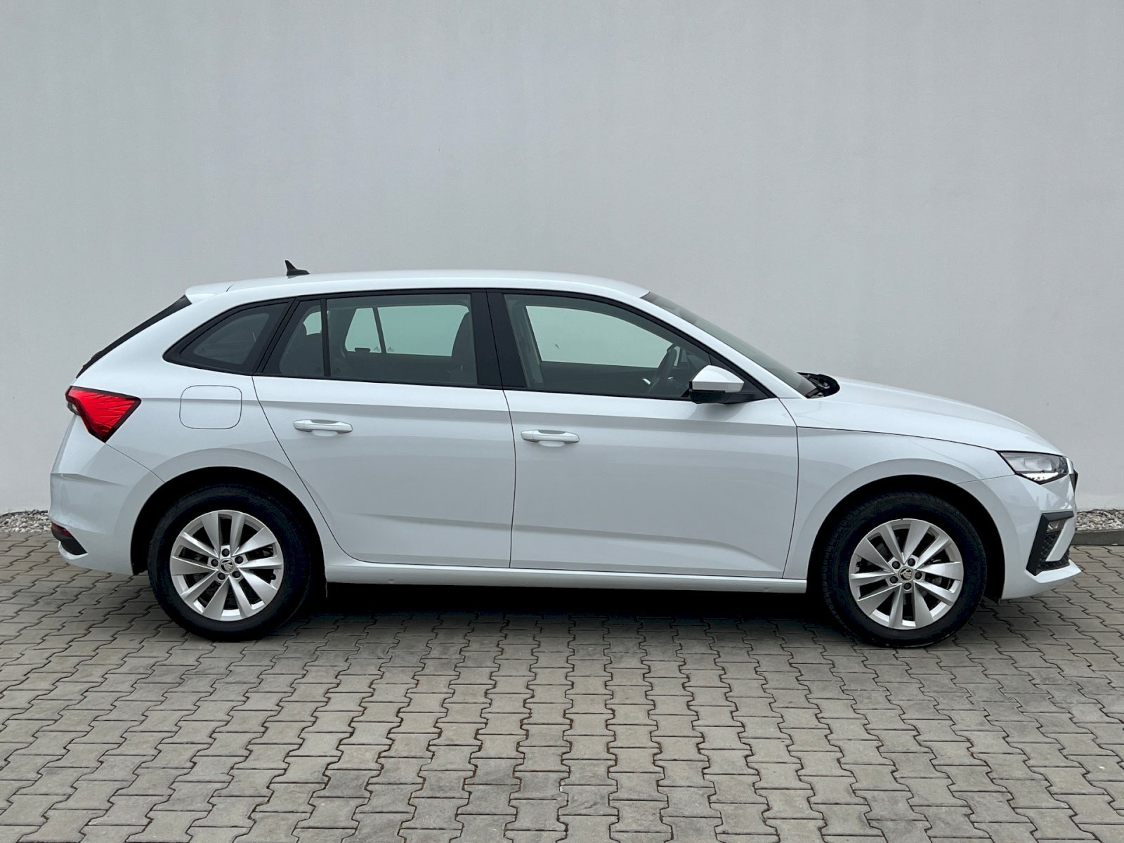 Škoda Scala Hatchback 1,0 l 85 kw
