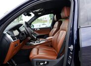 BMW X7 25