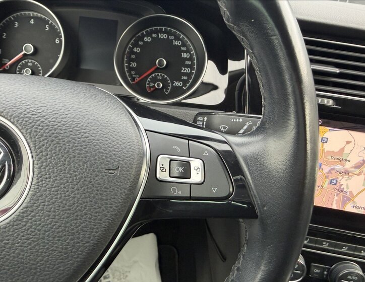 Volkswagen Golf Kombi 999,0 81 kw