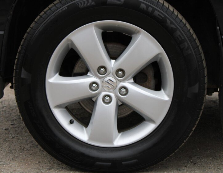 Suzuki Grand Vitara 26