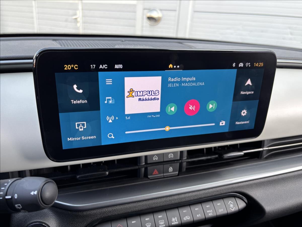 Fiat 600 SUV / Terénní 1,2 l 100 kw