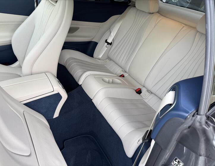 Mercedes-Benz Třídy E 26