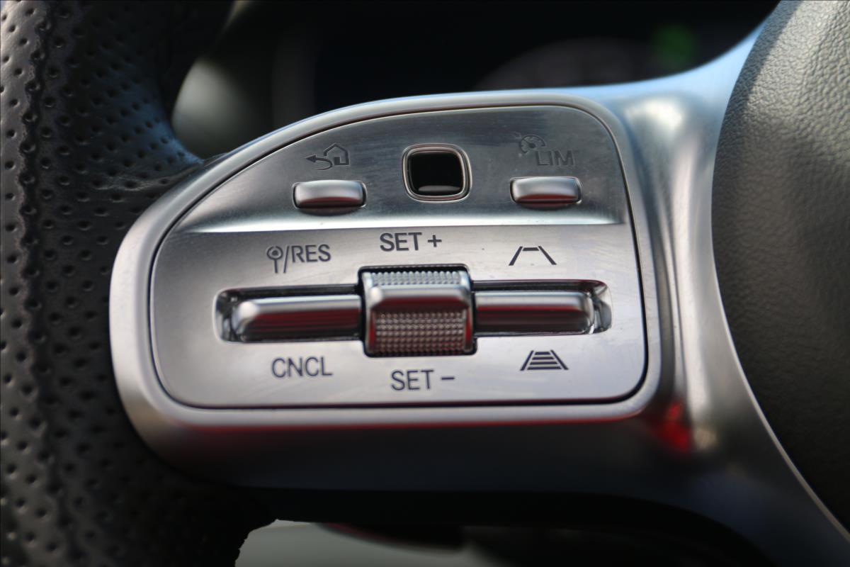 Mercedes-Benz Třídy E