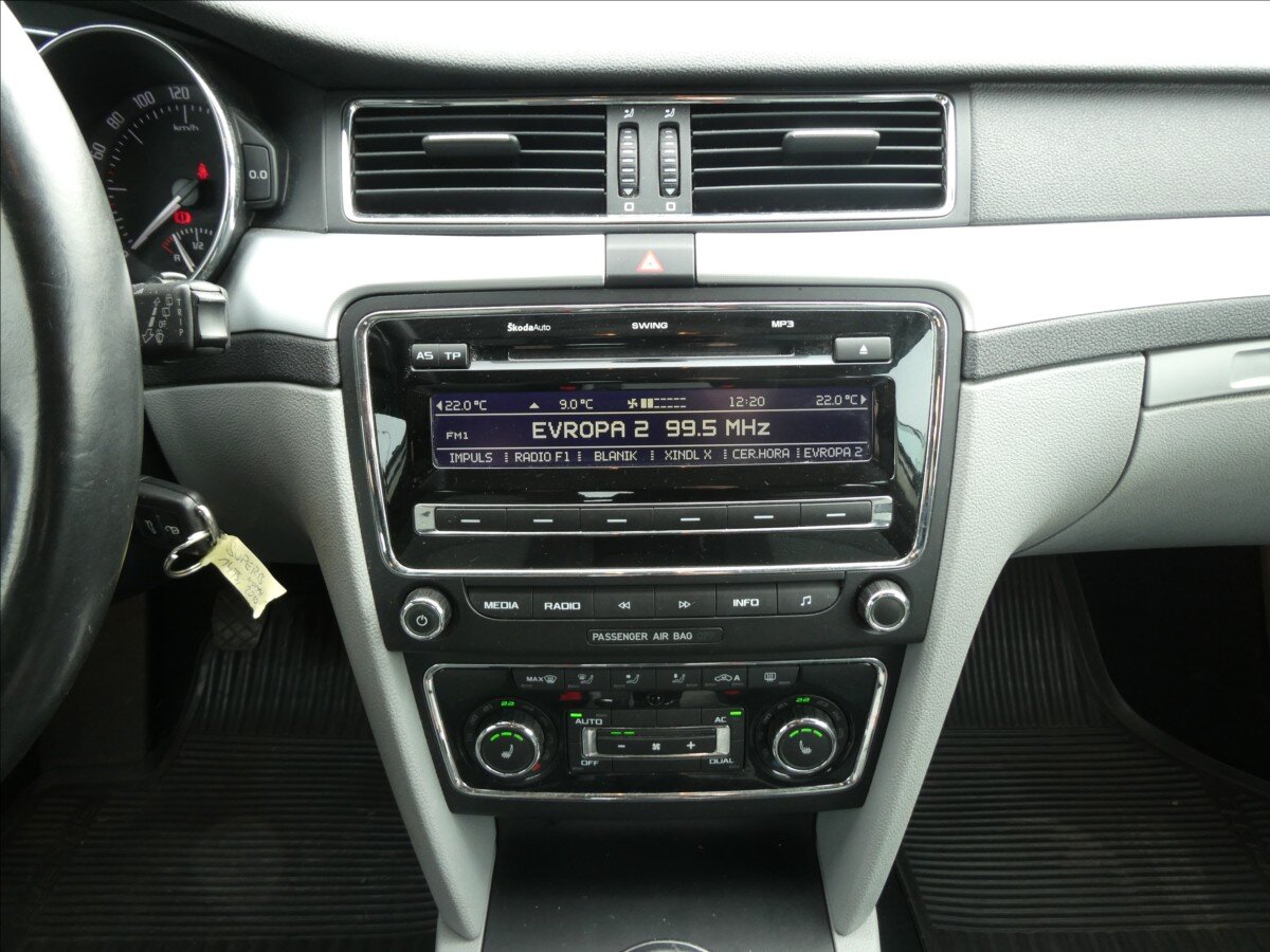 Škoda Superb Kombi 1,4 l 92 kw