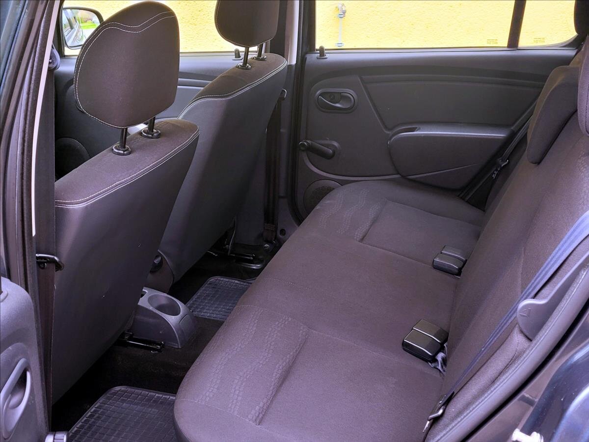 Dacia Sandero Hatchback 1,6 l 62 kw