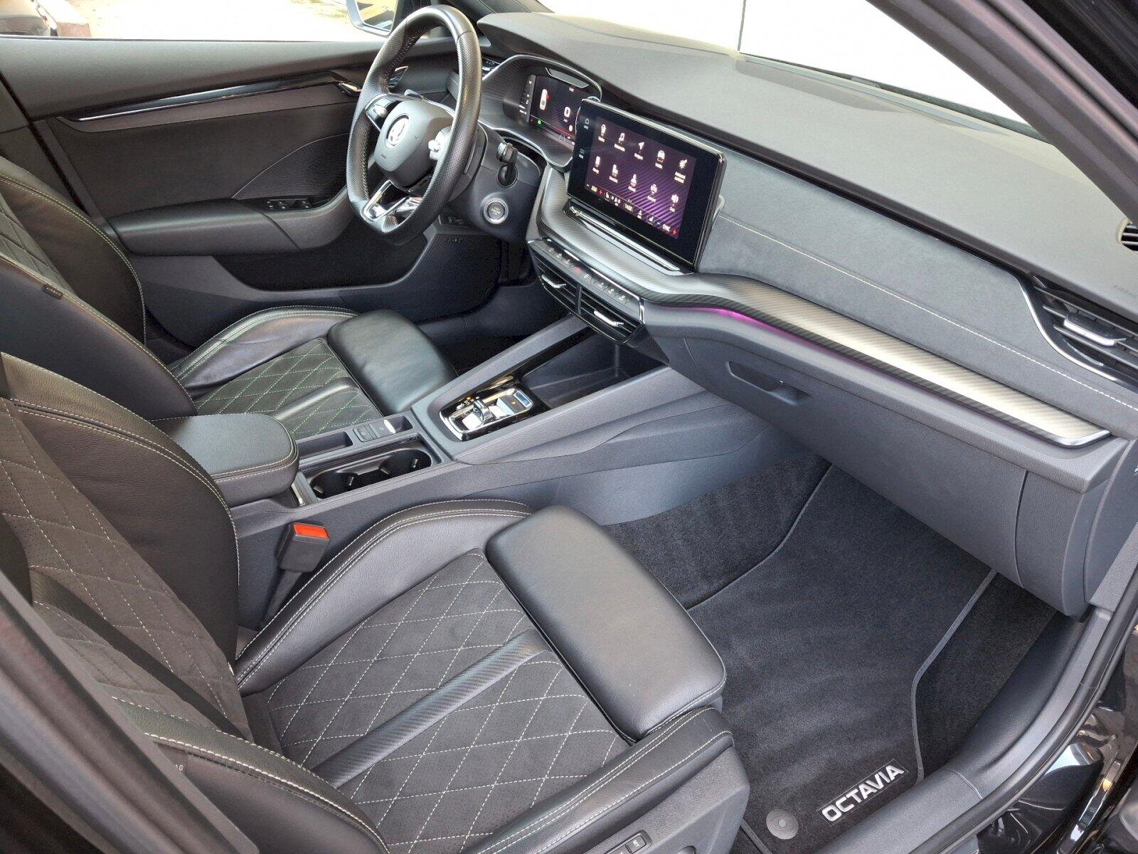 Škoda Octavia Sedan / Limuzína 2,0 l 180 kw