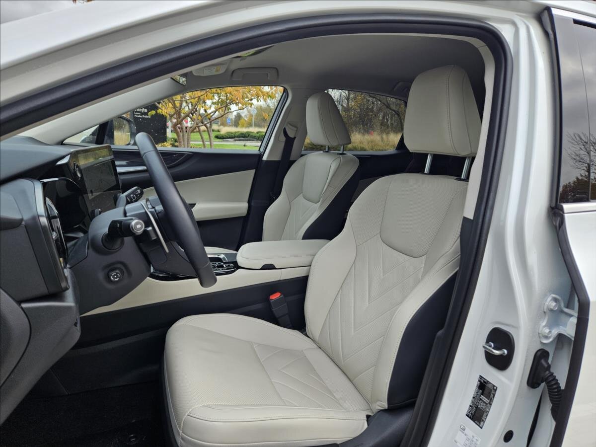 Lexus NX 450h plus SUV / Terénní 2,5 l 227 kw