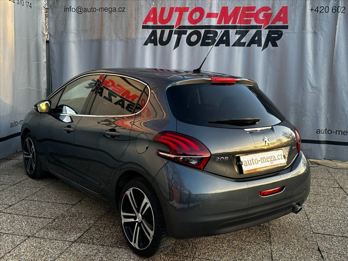 Peugeot 208 Hatchback 1,2 l 81 kw