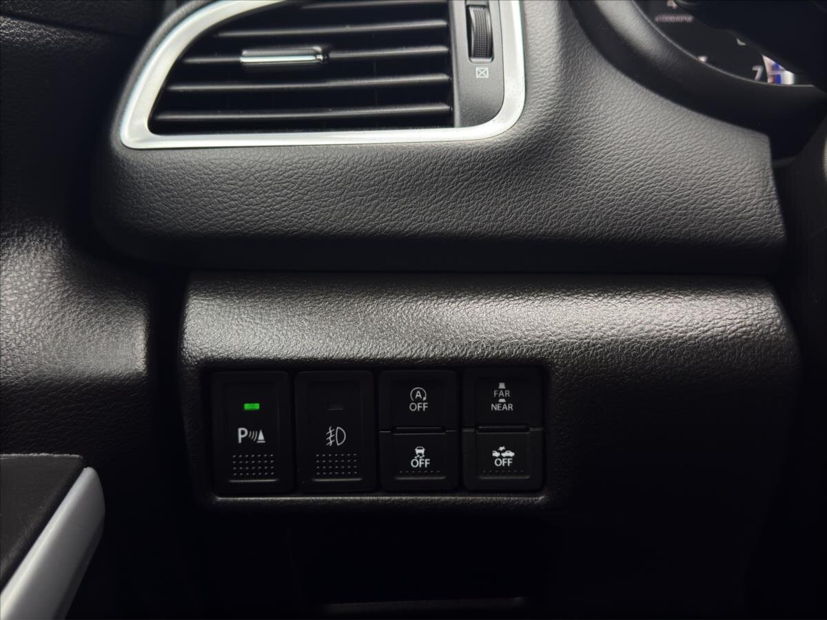 Suzuki SX4 S-Cross SUV / Terénní 1,4 l 103 kw