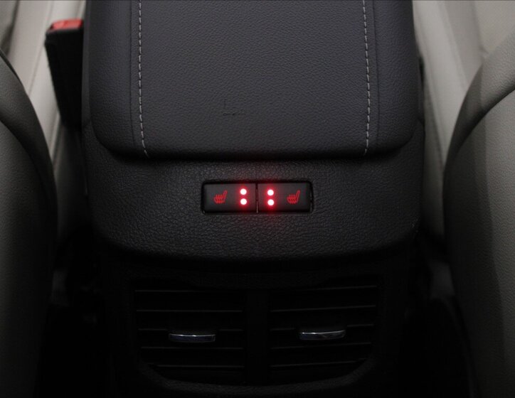 Ford Mondeo Kombi 2,0 l 177 kw