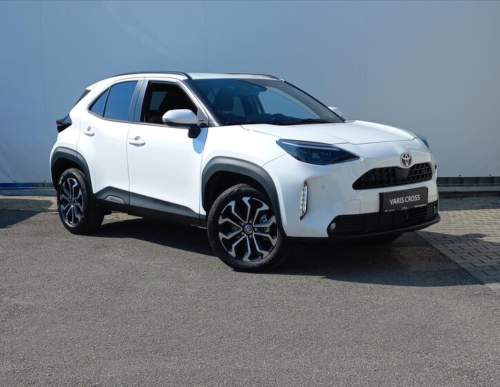Toyota Yaris Cross SUV / Terénní 1,5 l 68 kw