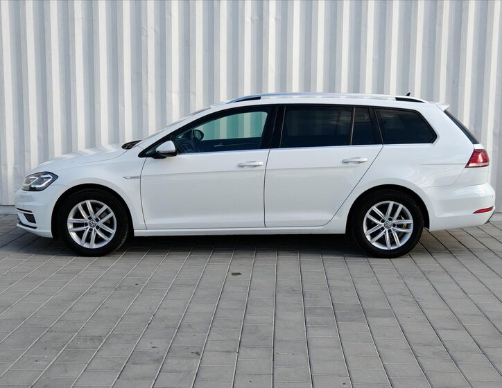 Volkswagen Golf Kombi 1,5 l 96 kw
