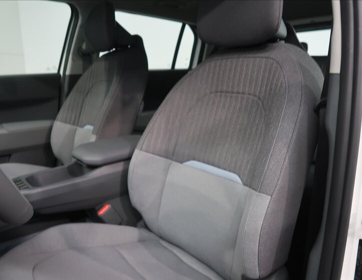 KIA EV3 SUV / Terénní 0,0 150 kw