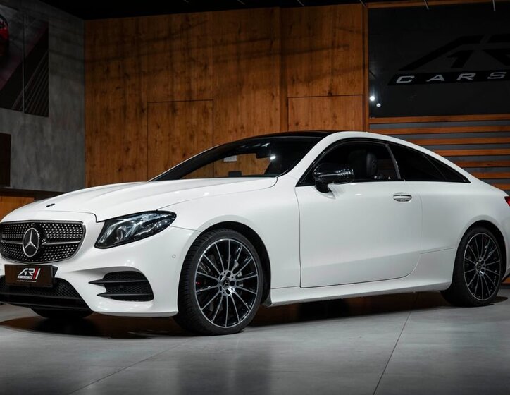 Mercedes-Benz Třídy E 1