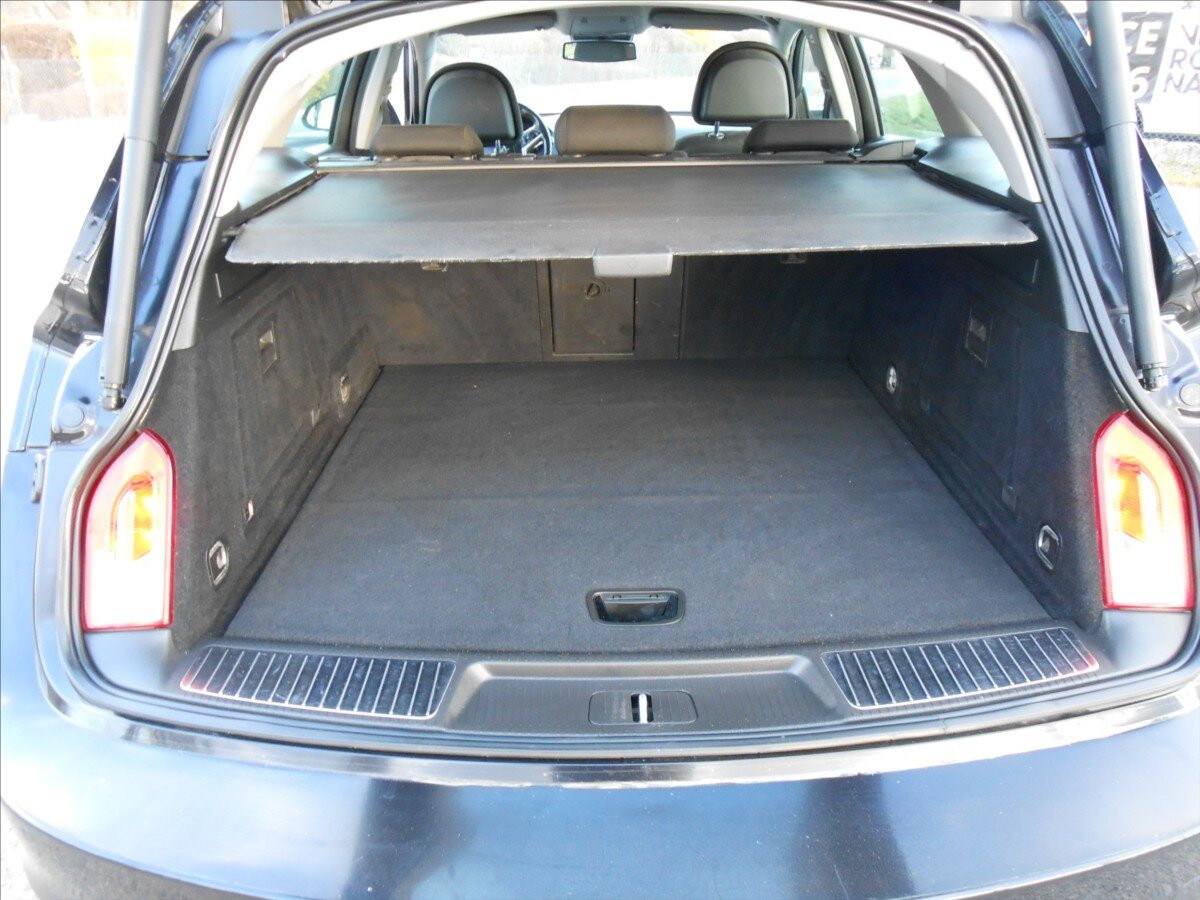 Opel Insignia Kombi 1,6 l 85 kw