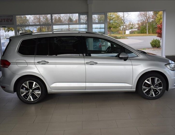 Volkswagen Touran Kombi 2,0 l 110 kw