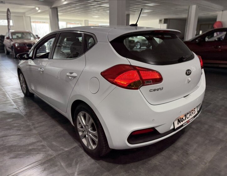 KIA Ceed Hatchback 1,6 l 94 kw