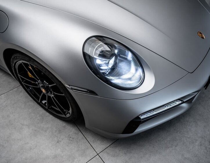 Porsche Ostatní Kupé 3,8 l 478 kw