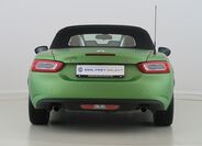 Fiat 124 Spider 6