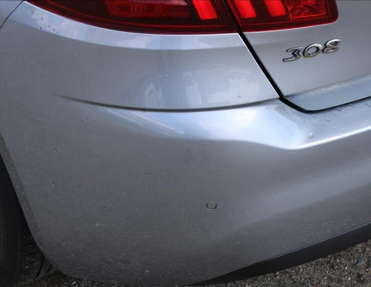 Peugeot 308 Hatchback 1,5 l 75 kw