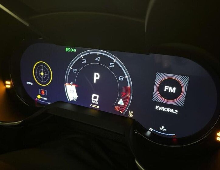 Alfa Romeo Stelvio SUV 2,9 l 382 kw