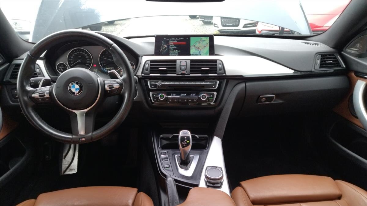 BMW Řada 4 Sedan / Limuzína 2,0 l 140 kw